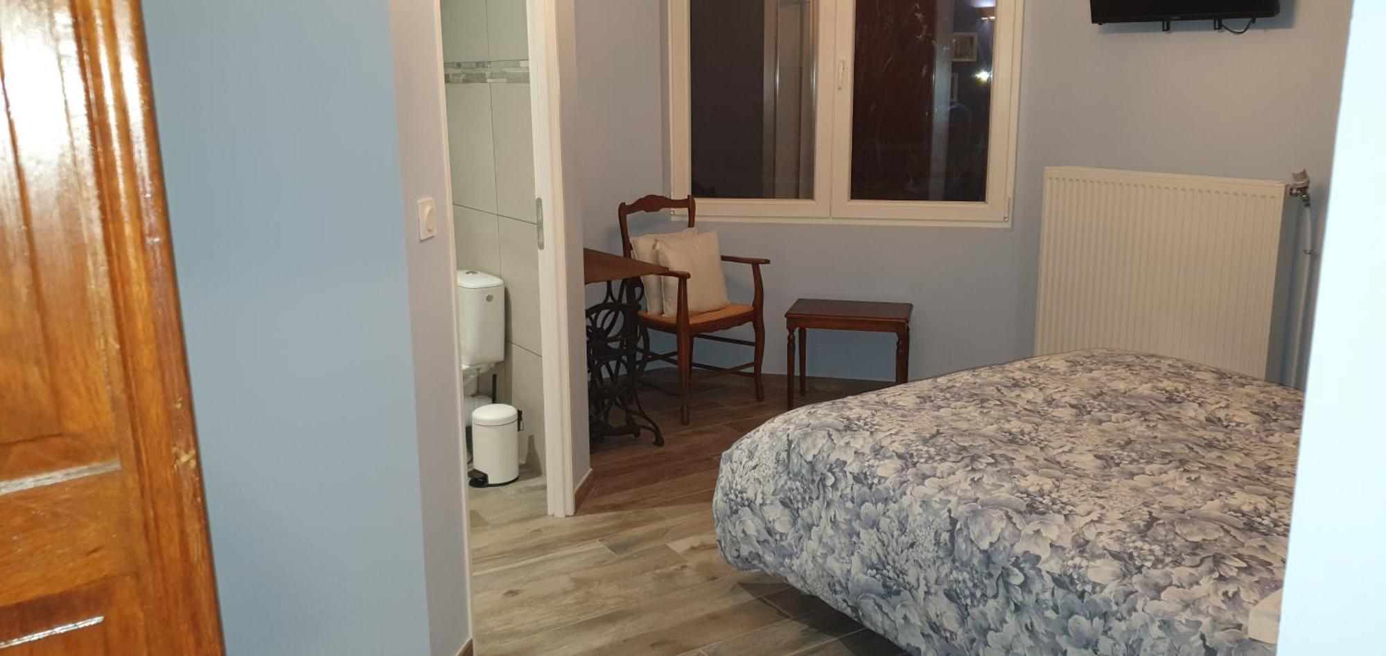 Hotel Restaurant Du Commerce Poulainville 部屋 写真